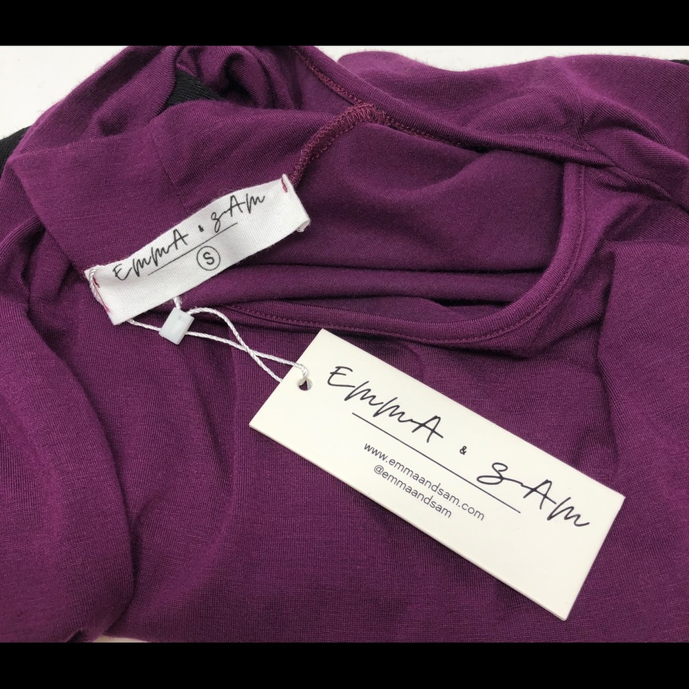 NEW EMMA & SAM Plum Cutout Long Sleeve Top-Small - Picture 3 of 6